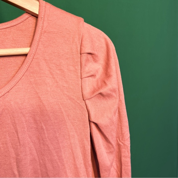 Size M/L Blouse Puffed Sleeve Stretchy Long Sleeve - Picture 7 of 8